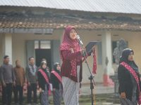 Upacara Bendera Hari Kartini