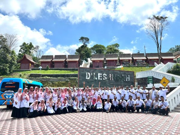Pembagian Tugas Guru & Karyawan Tahun Ajaran 2025/2026